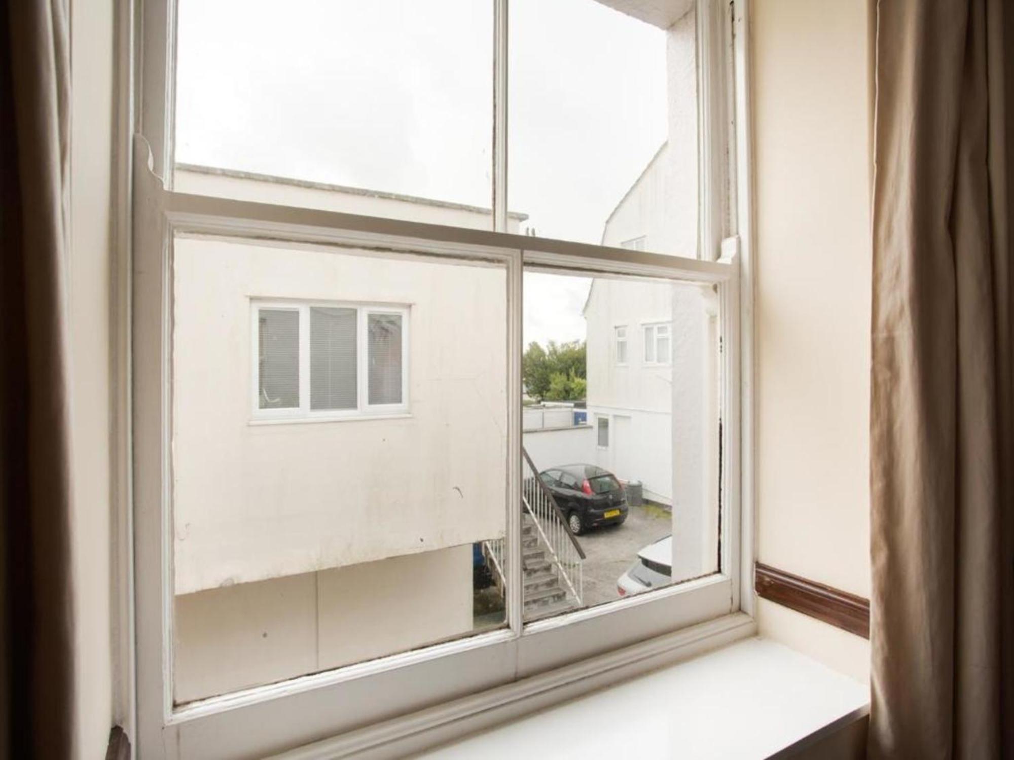 Brunel Inn Saltash Oda fotoğraf